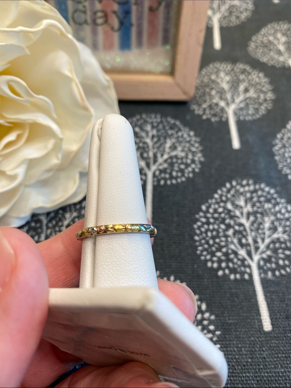 FINAL PRICE DROP‼️Floral Tri-Color Gold Ring - Picture 8 of 16